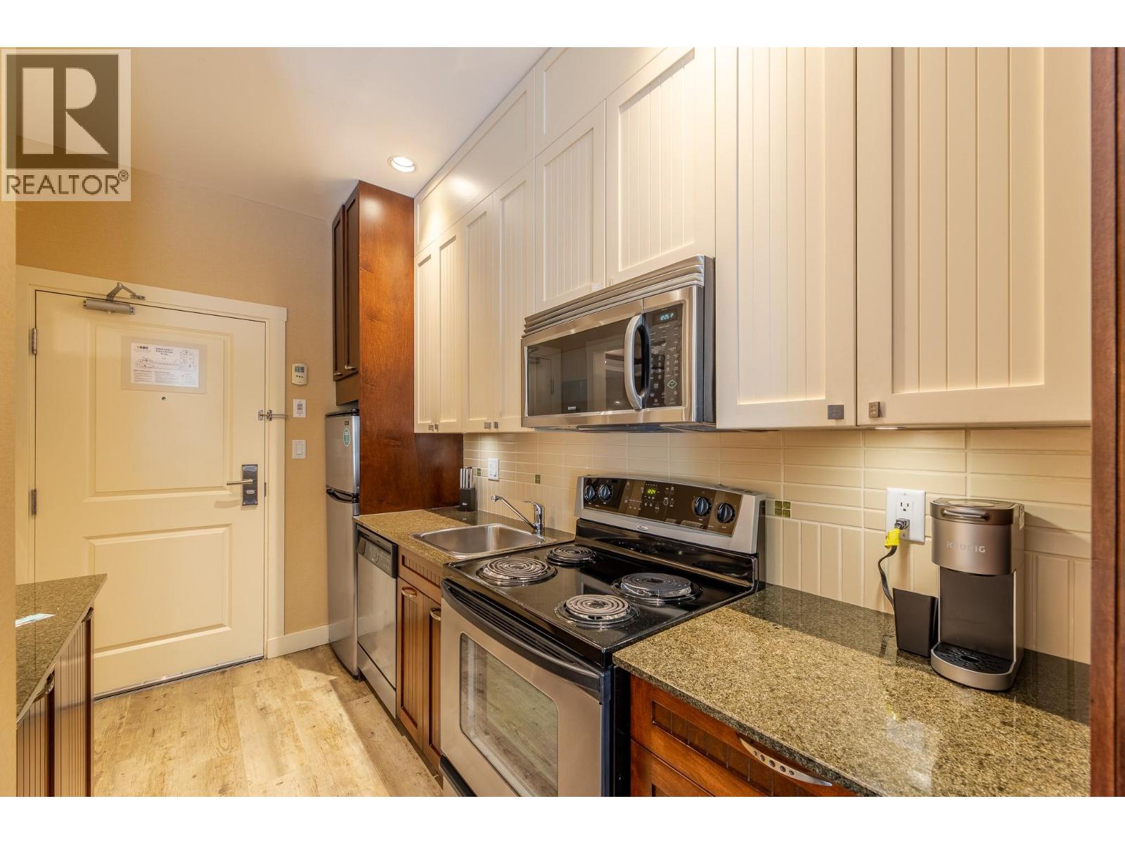 13011 Lakeshore Drive S Unit# 118, Summerland