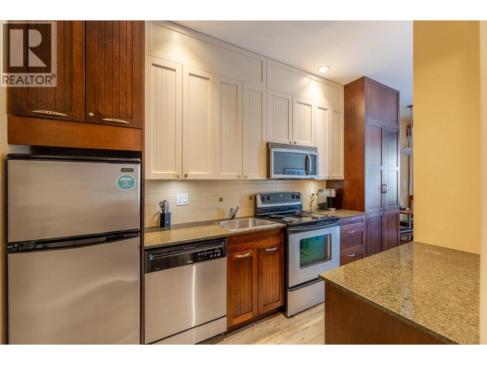 13011 Lakeshore Drive S Unit# 118, Summerland