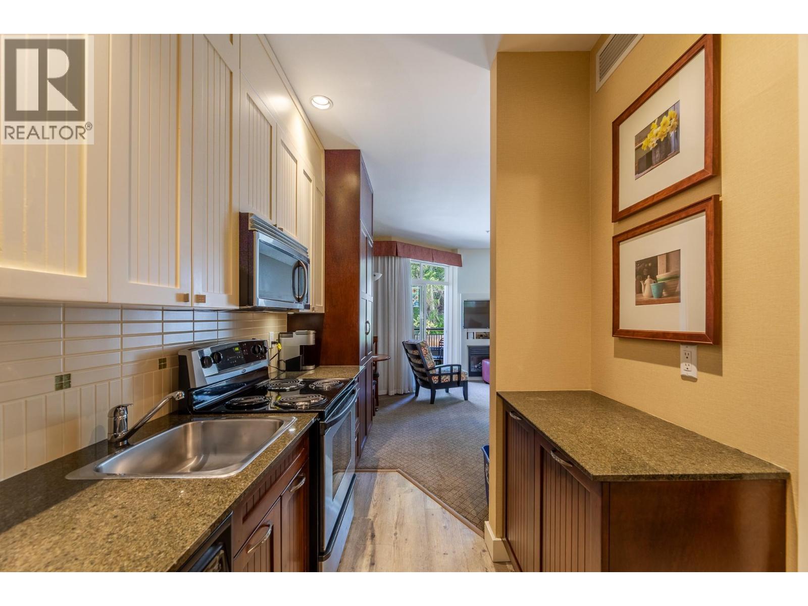 #118 13011 Lakeshore Drive S - 14