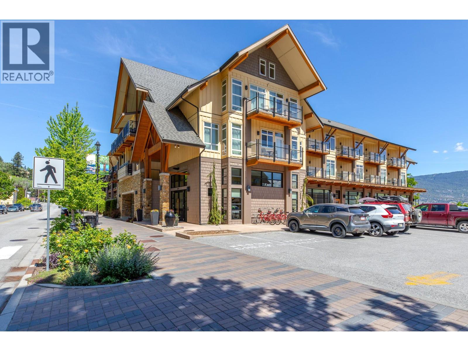 #118 13011 Lakeshore Drive S - 18