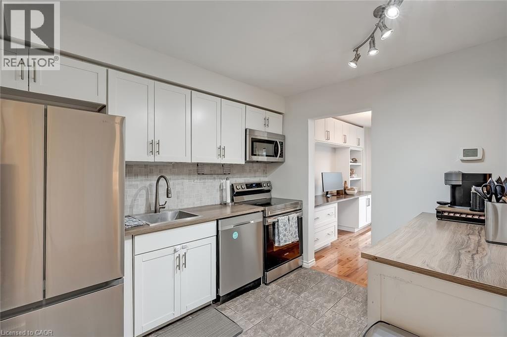 2470 HEADON FOREST Drive Unit# 41, Burlington, Ontario, L7M3X4 — Photo 6