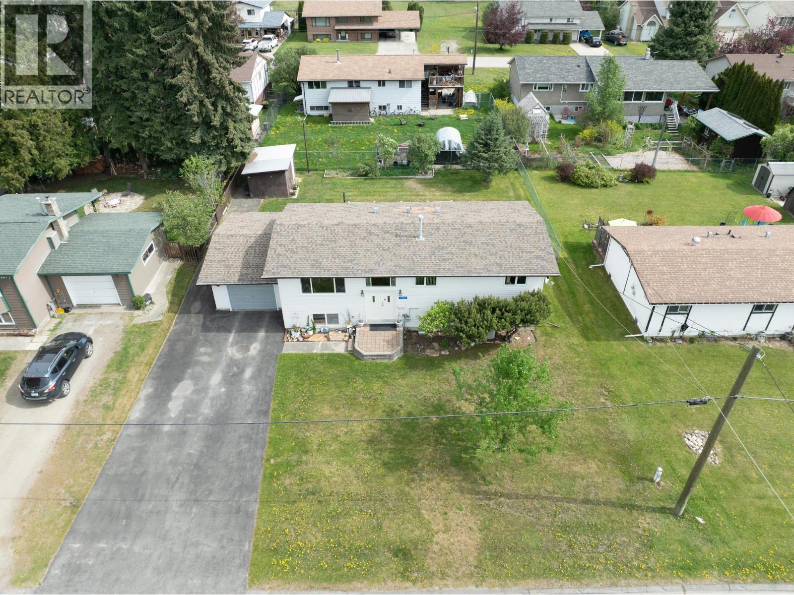 1002 Ninth Street - 44