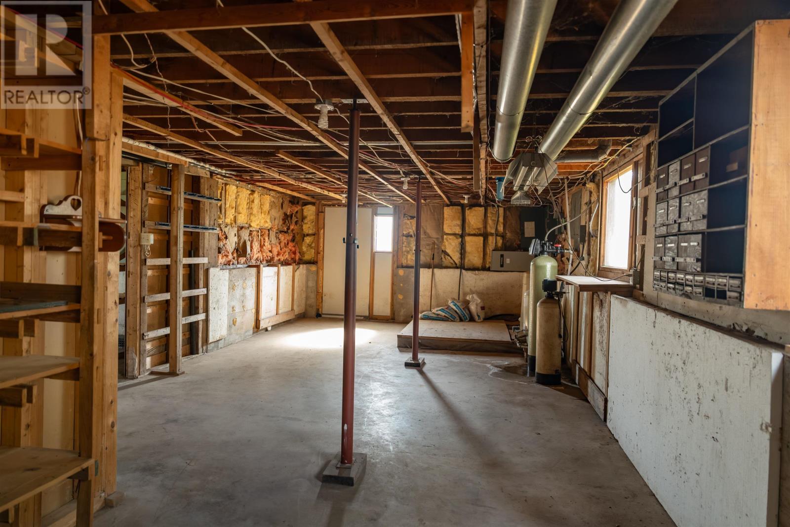 Property 24 of 26 of 144 Silver Birch Drive