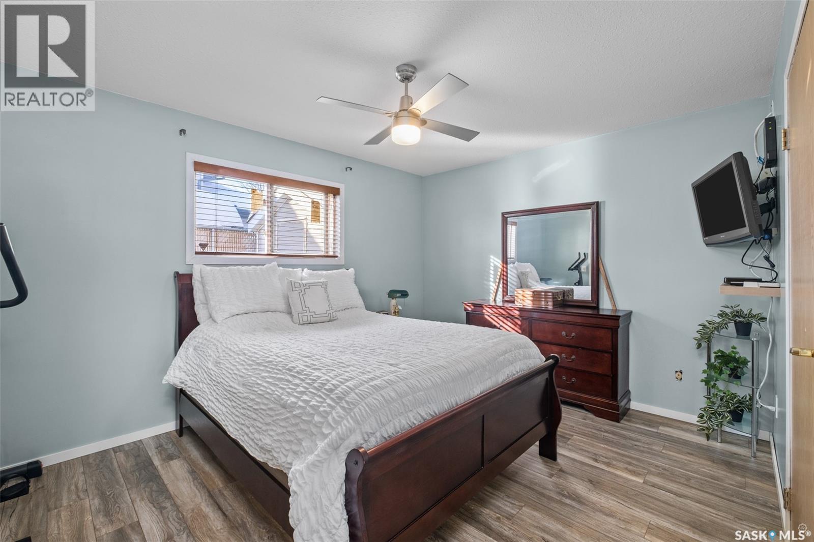 1503 Bliss CRESCENT - 12
