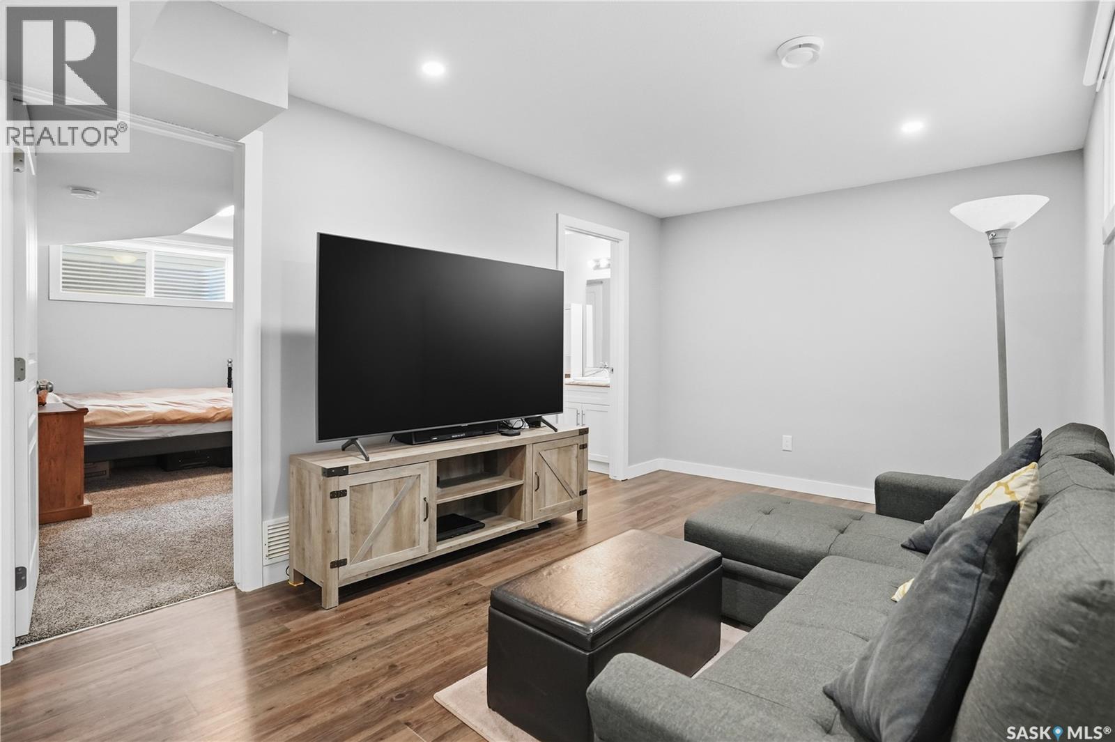 4810 Green Brooks WAY E - 33