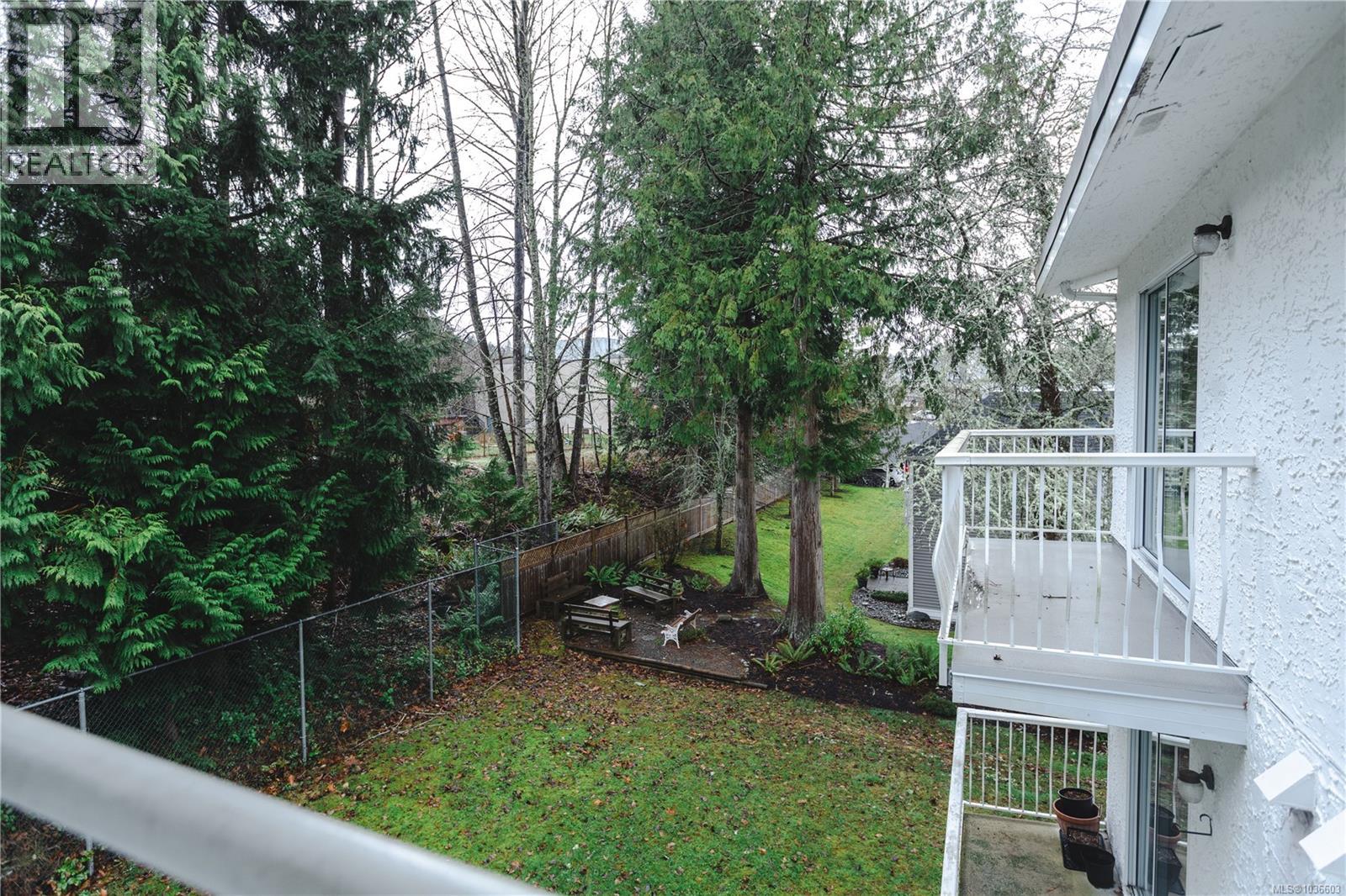 #6 322 Village Way - 39