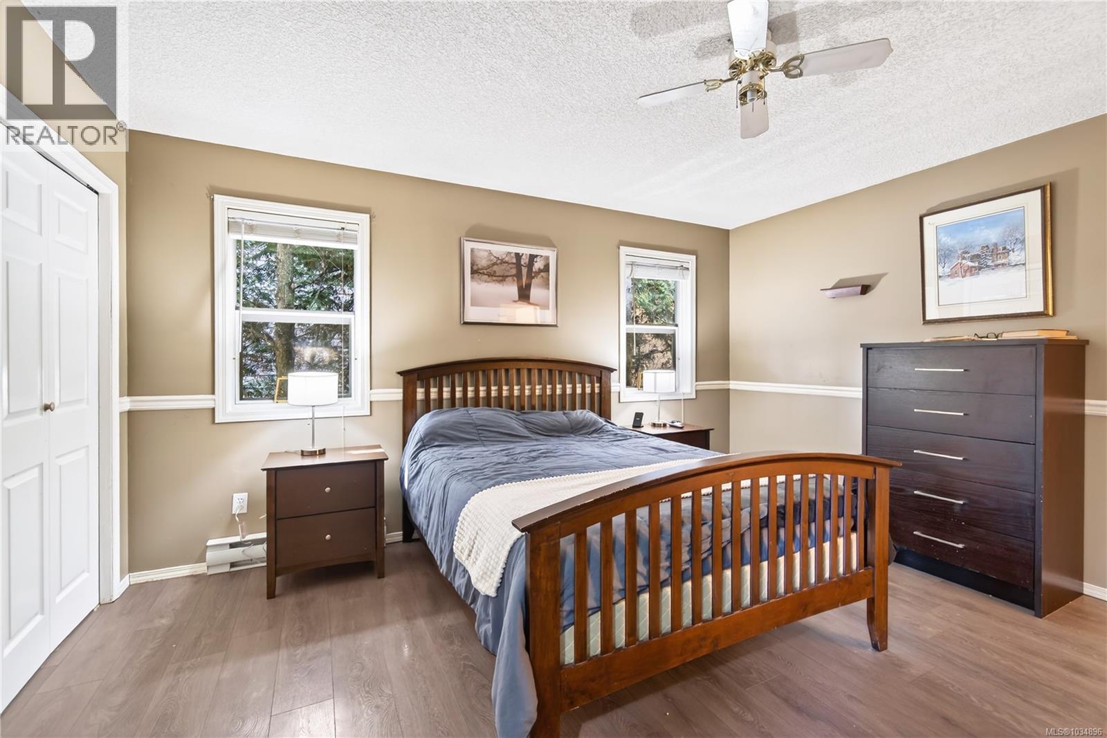 5018 Rheanna Pl - 24