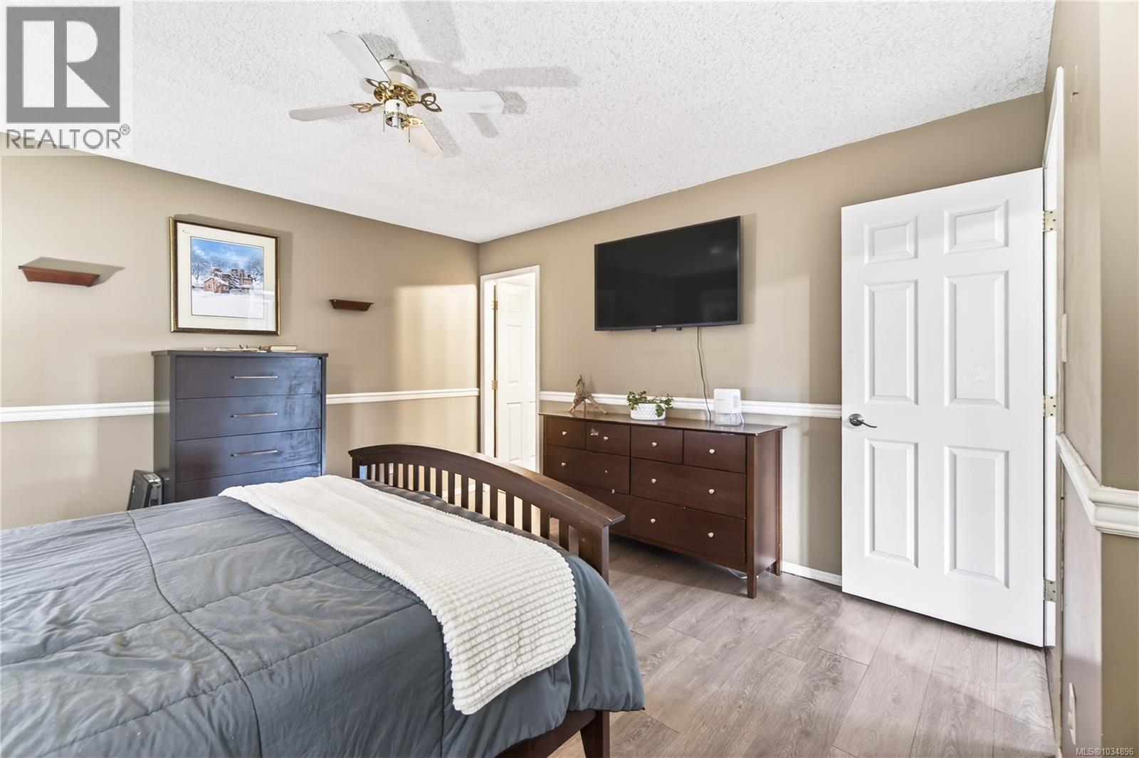 5018 Rheanna Pl - 26