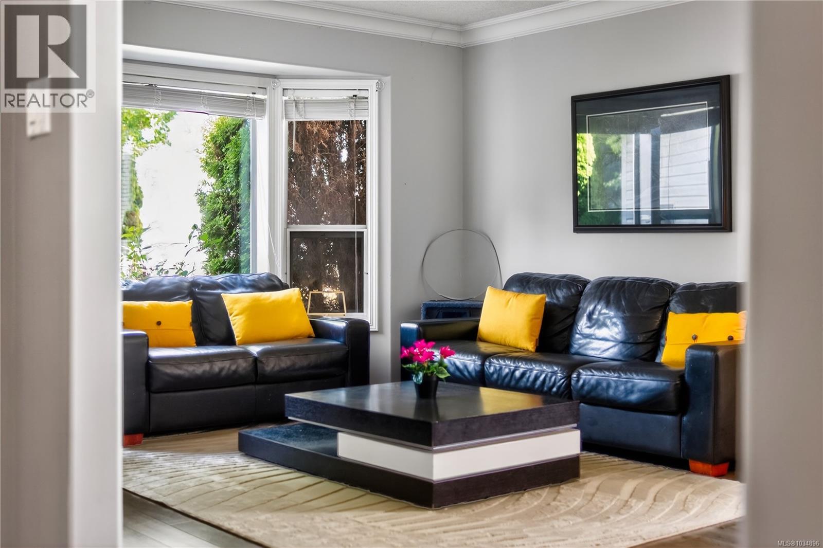 5018 Rheanna Pl - 4