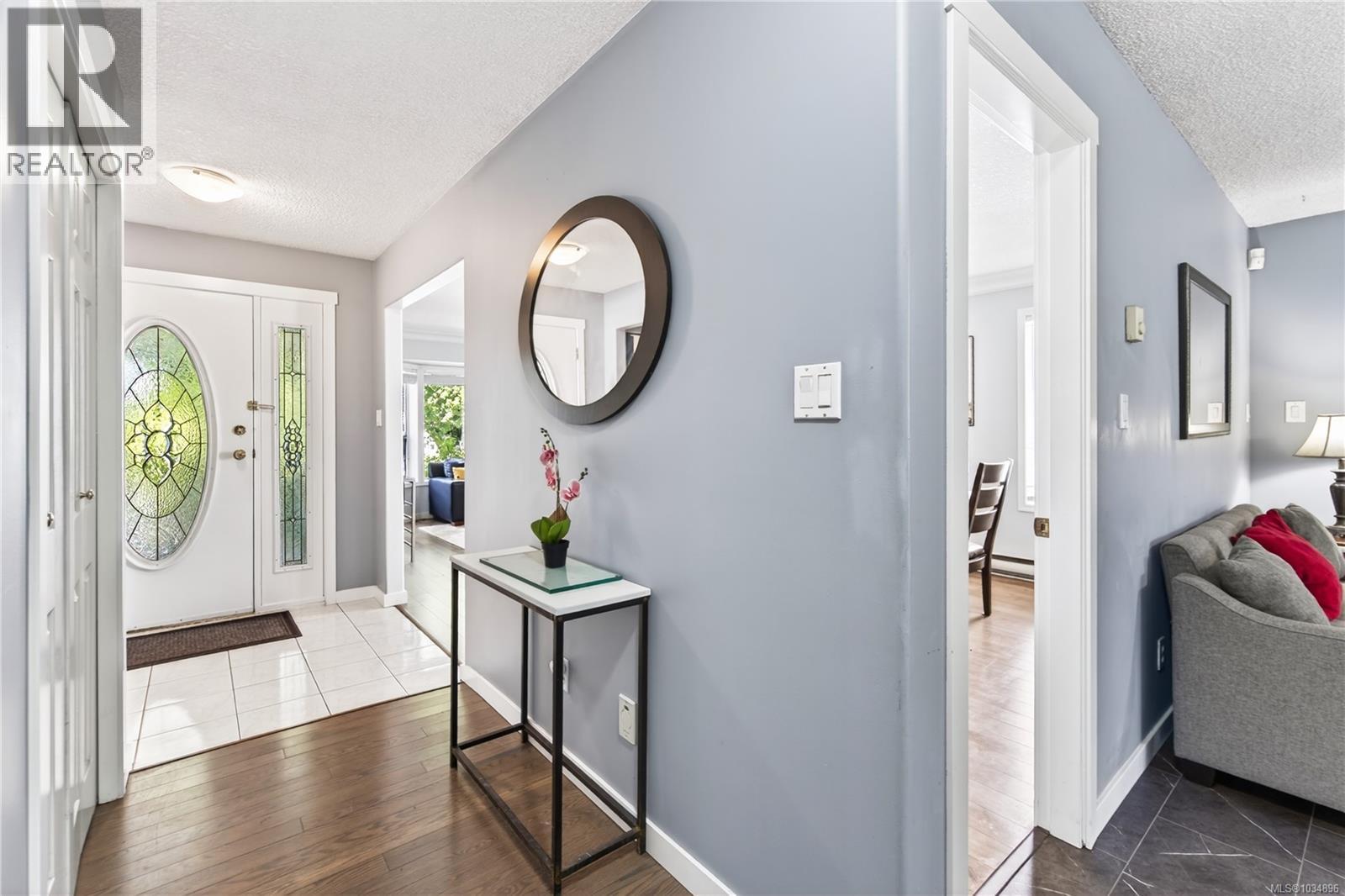 5018 Rheanna Pl - 40