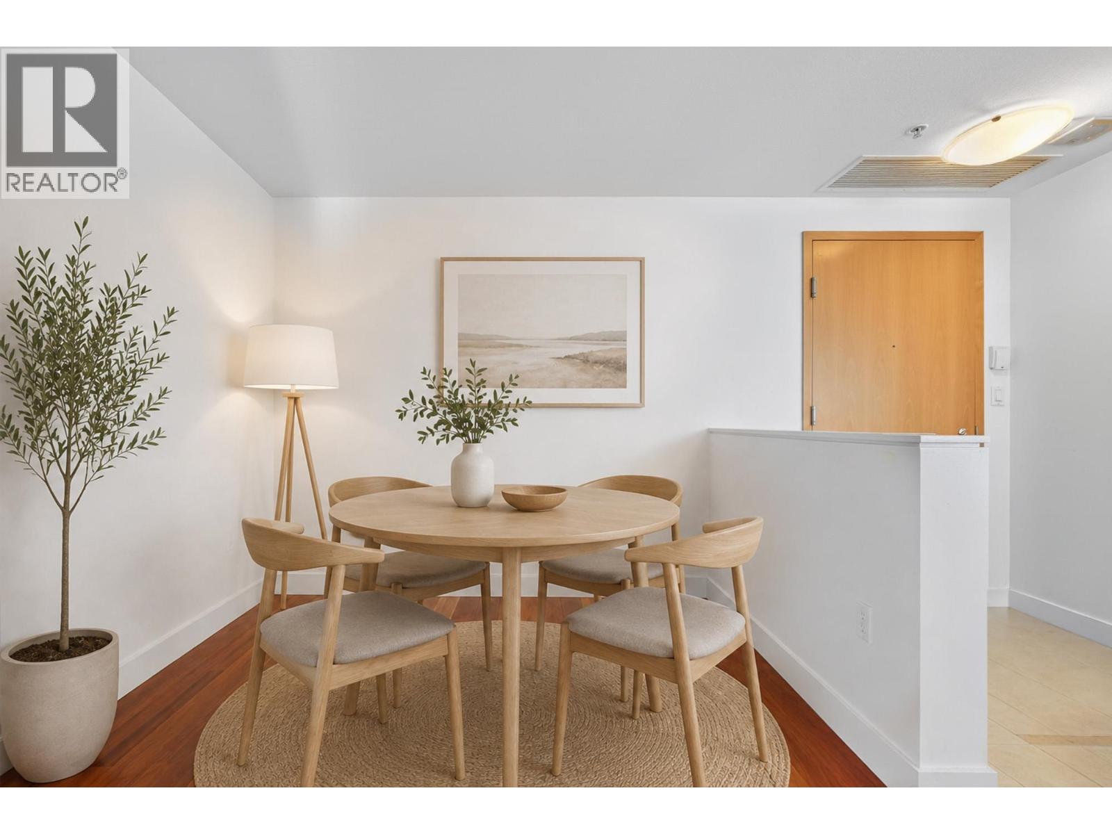 1004 590 NICOLA STREET — photo 3