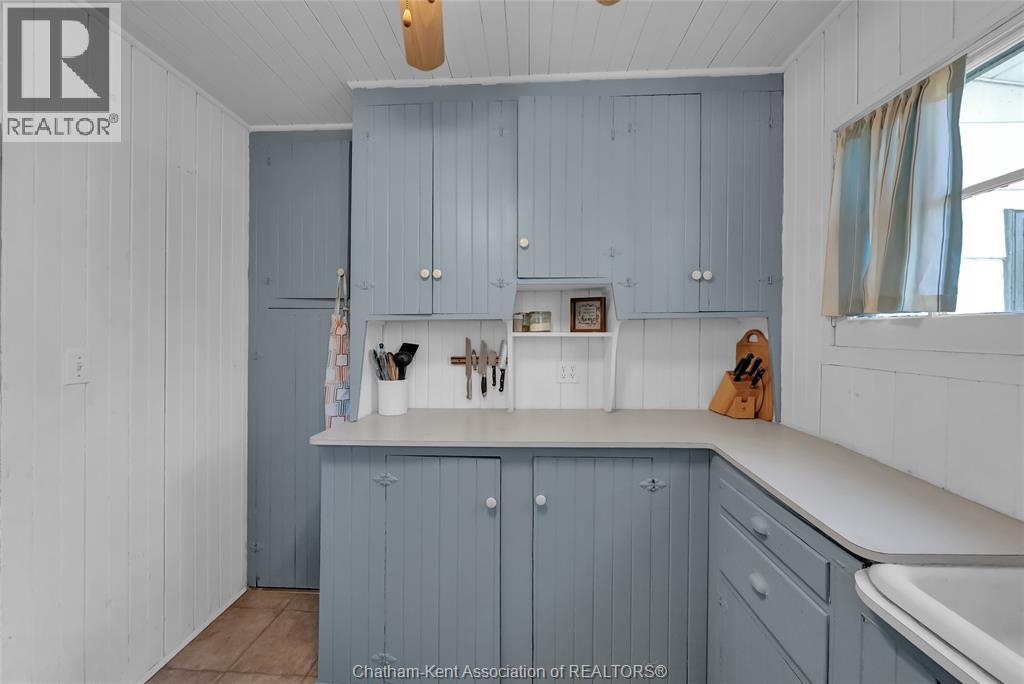 17498 Lakeshore ROAD - 14