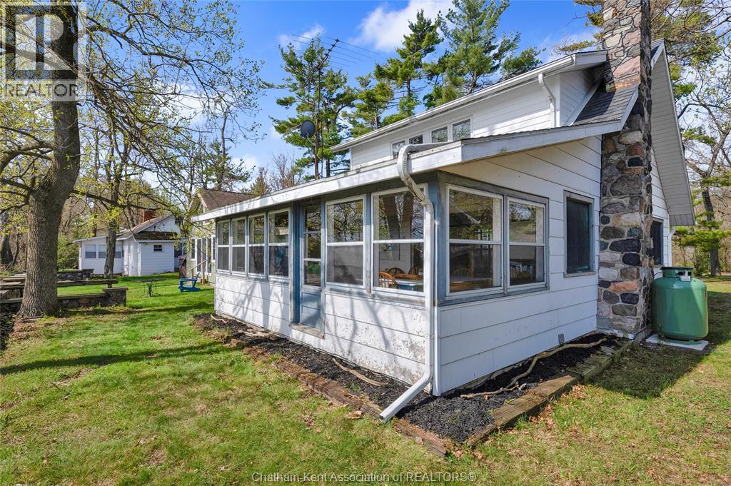 17498 Lakeshore ROAD - 39