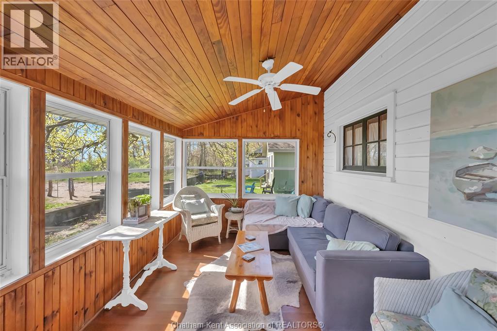 17498 Lakeshore ROAD - 8