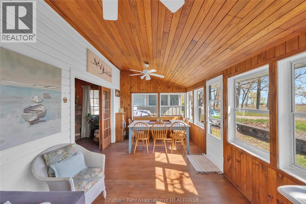 17498 Lakeshore ROAD - 9