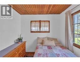 17498 Lakeshore Road, Rondeau Park, ON N0P1X0 Photo 23