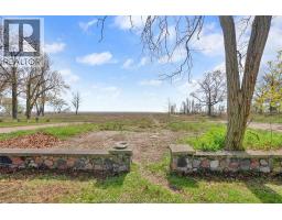 17498 Lakeshore Road, Rondeau Park, ON N0P1X0 Photo 34