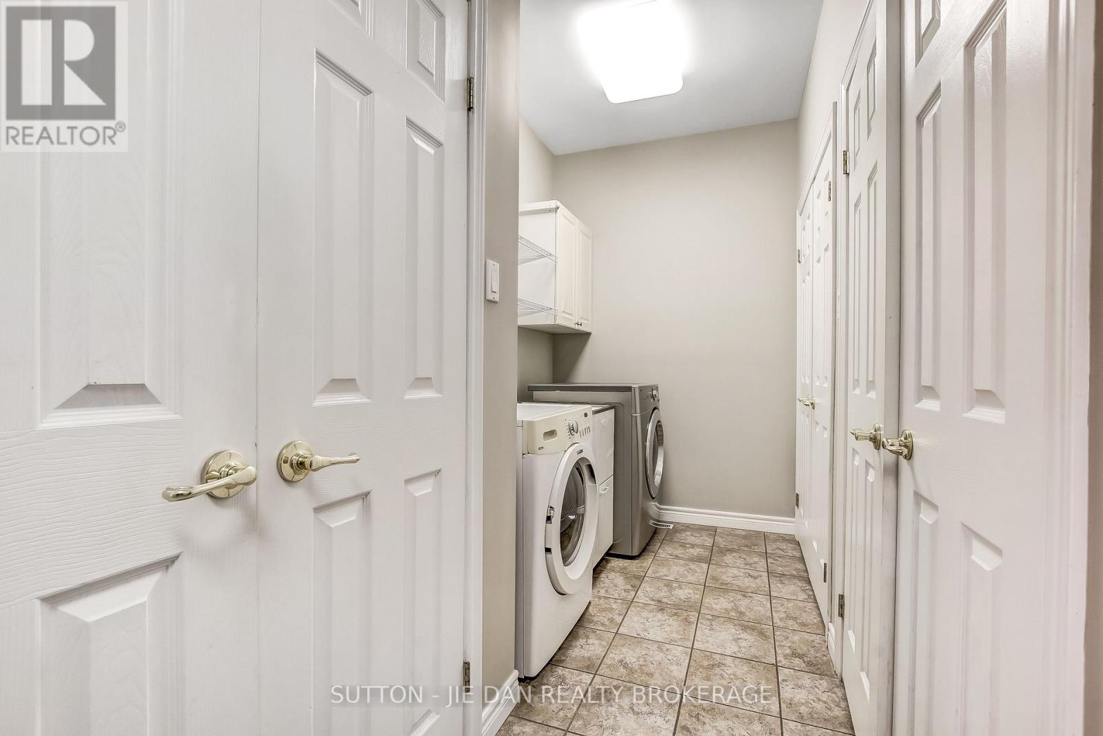 631 WHITEHAVEN CRESCENT - 19