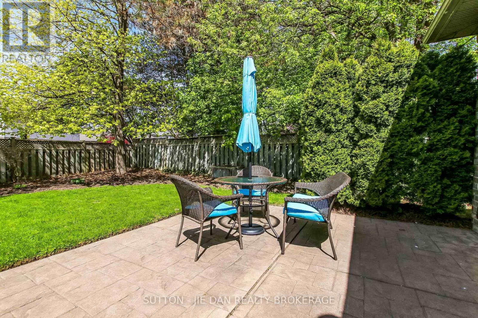 631 WHITEHAVEN CRESCENT - 27