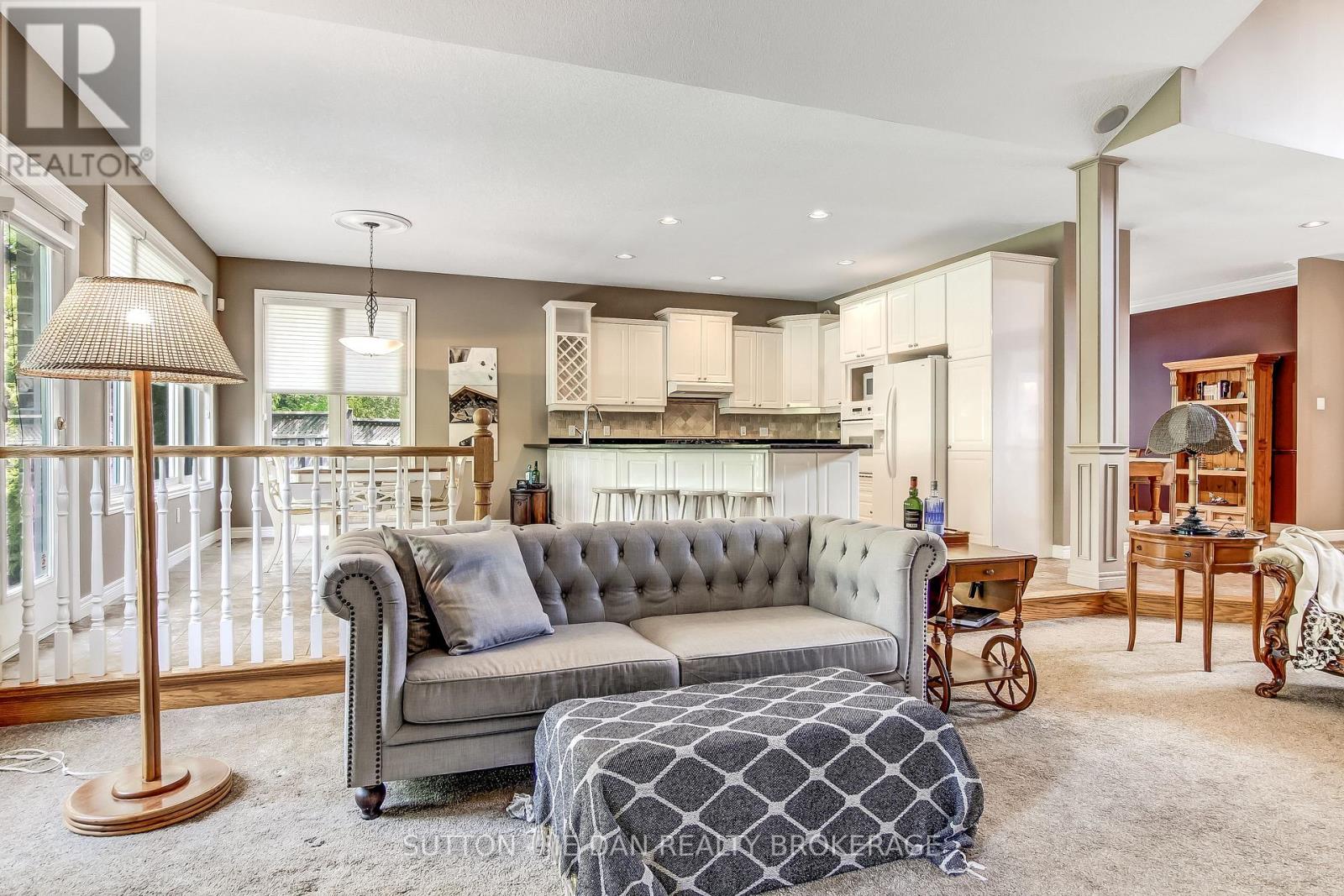 631 WHITEHAVEN CRESCENT - 5