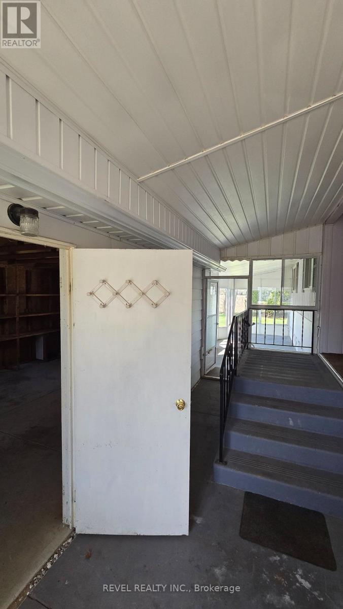 25 MILLER STREET - 13