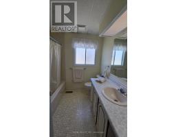25 Miller Street, Strathroy Caradoc, ON N7G1A5 Photo 30