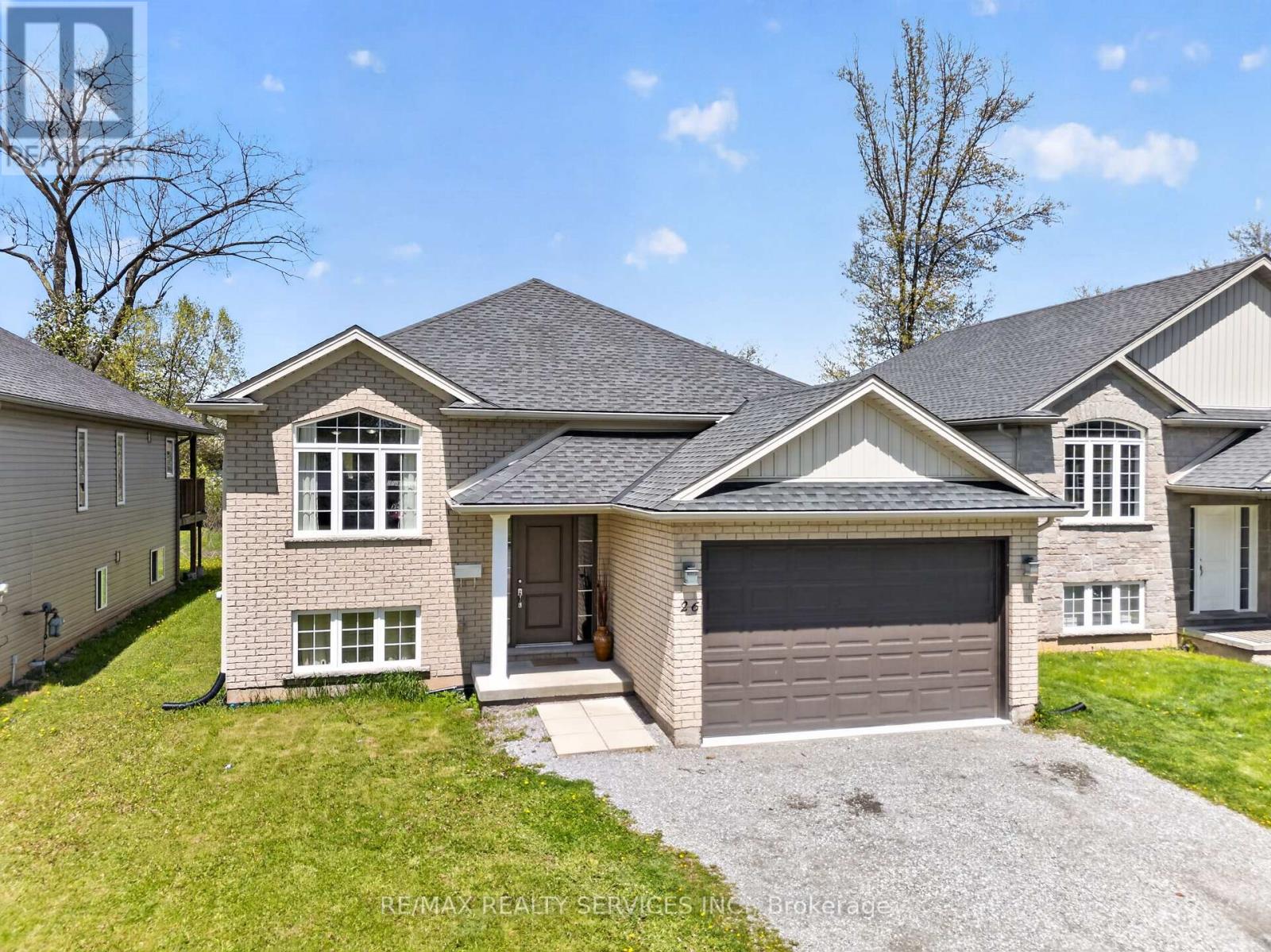 26 TRENT AVENUE - 3