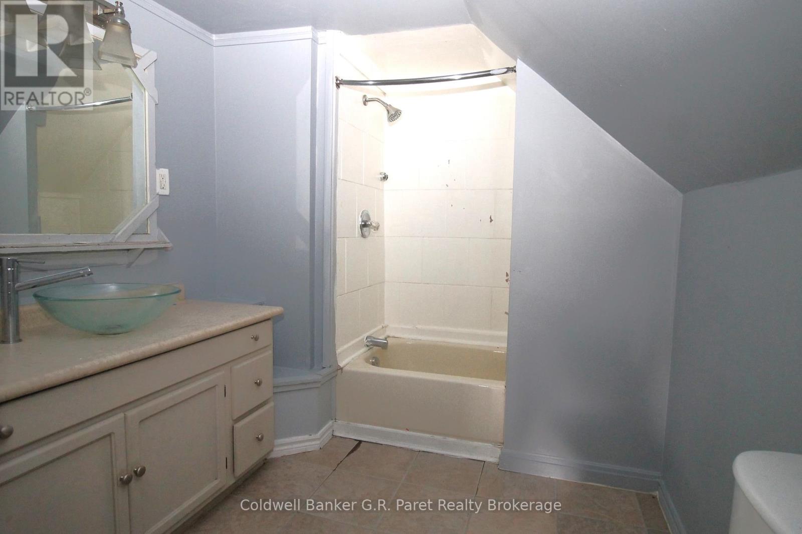 15 WAWA STREET - 14