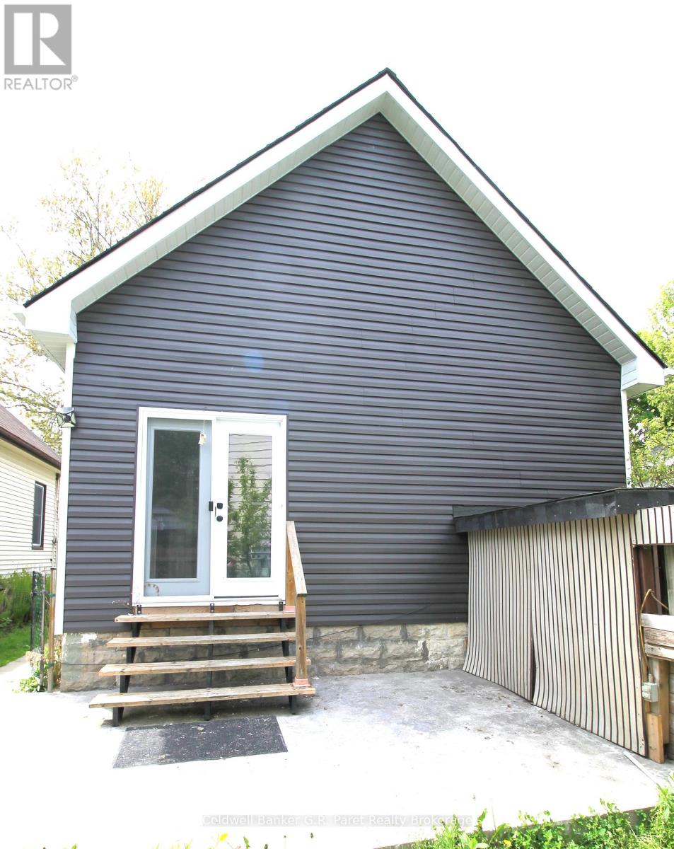 15 WAWA STREET - 19