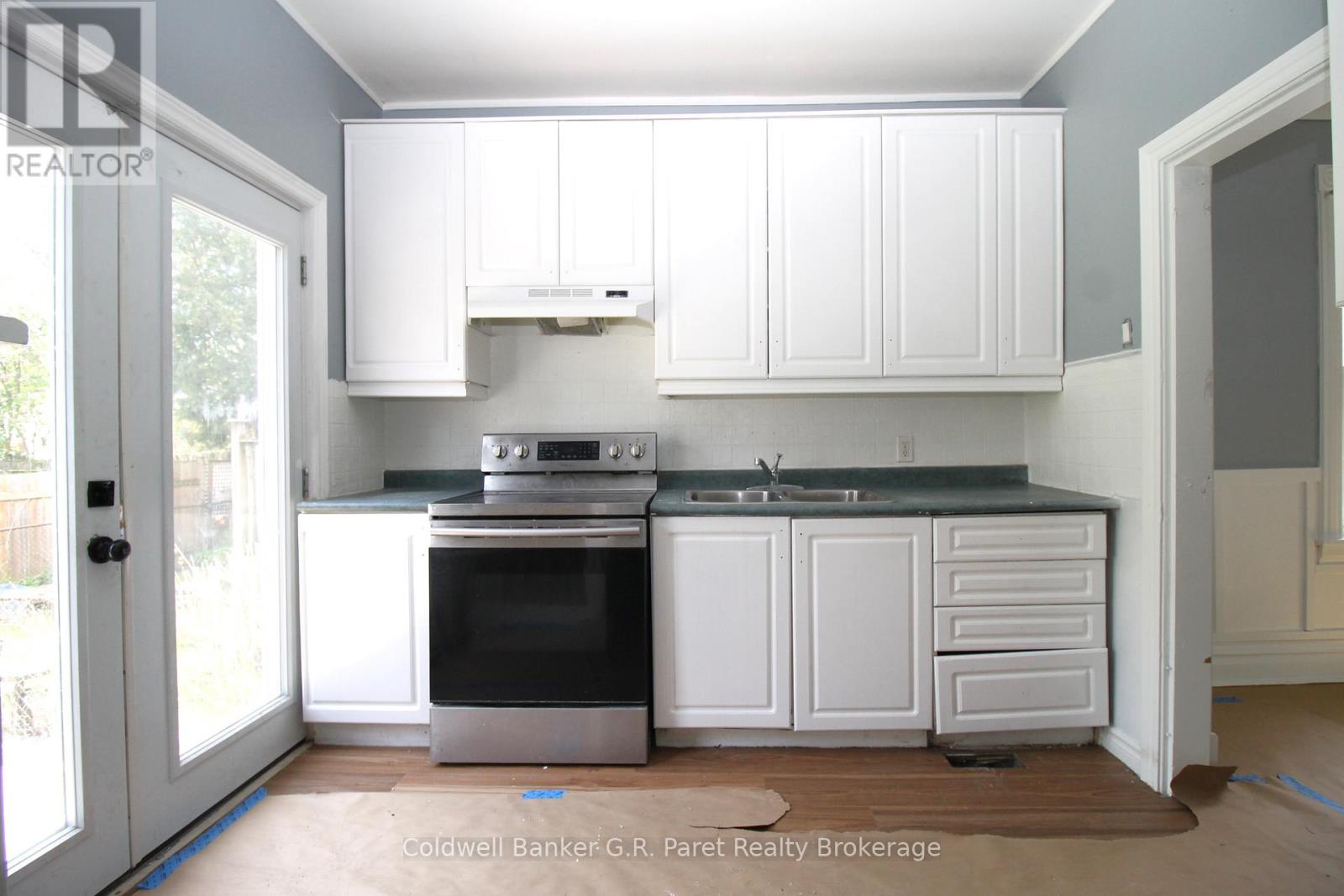 15 WAWA STREET - 9