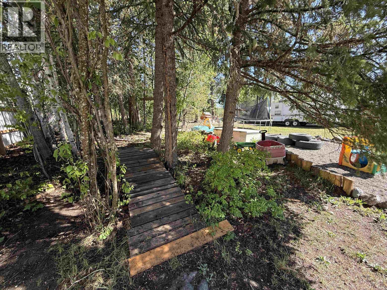 2408 TANOKA ROAD, Quesnel