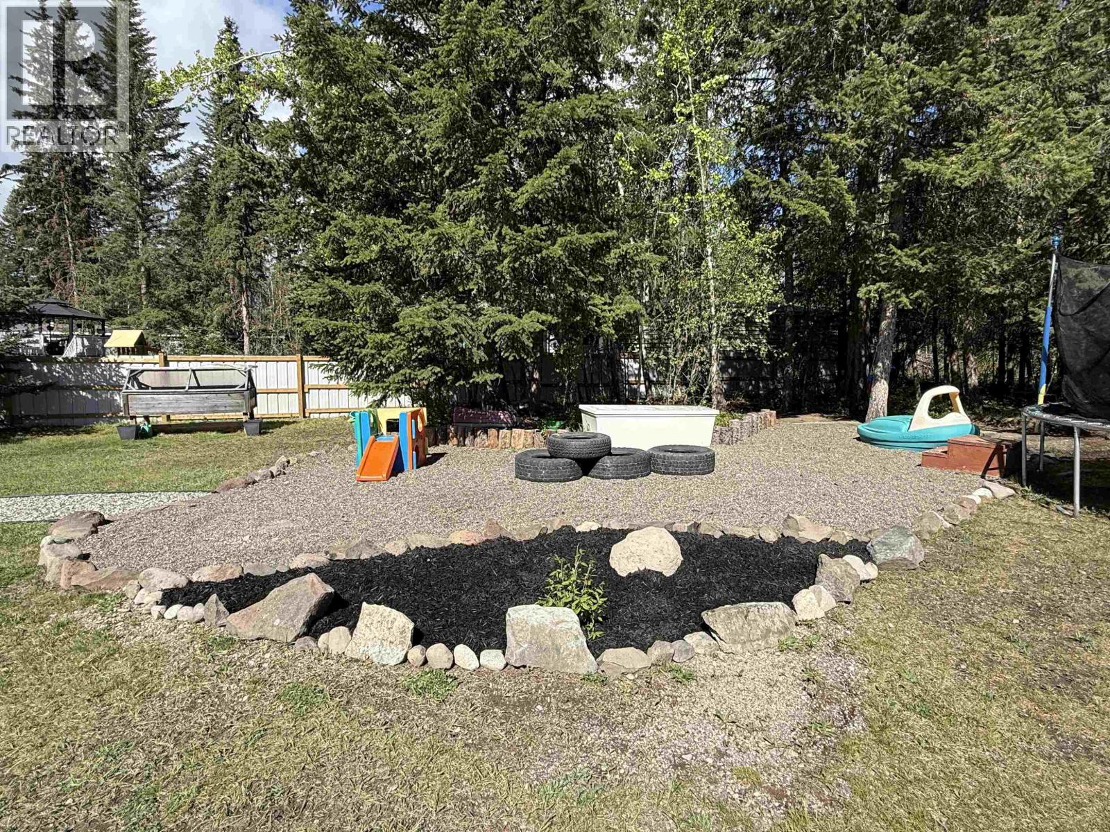 2408 TANOKA ROAD, Quesnel