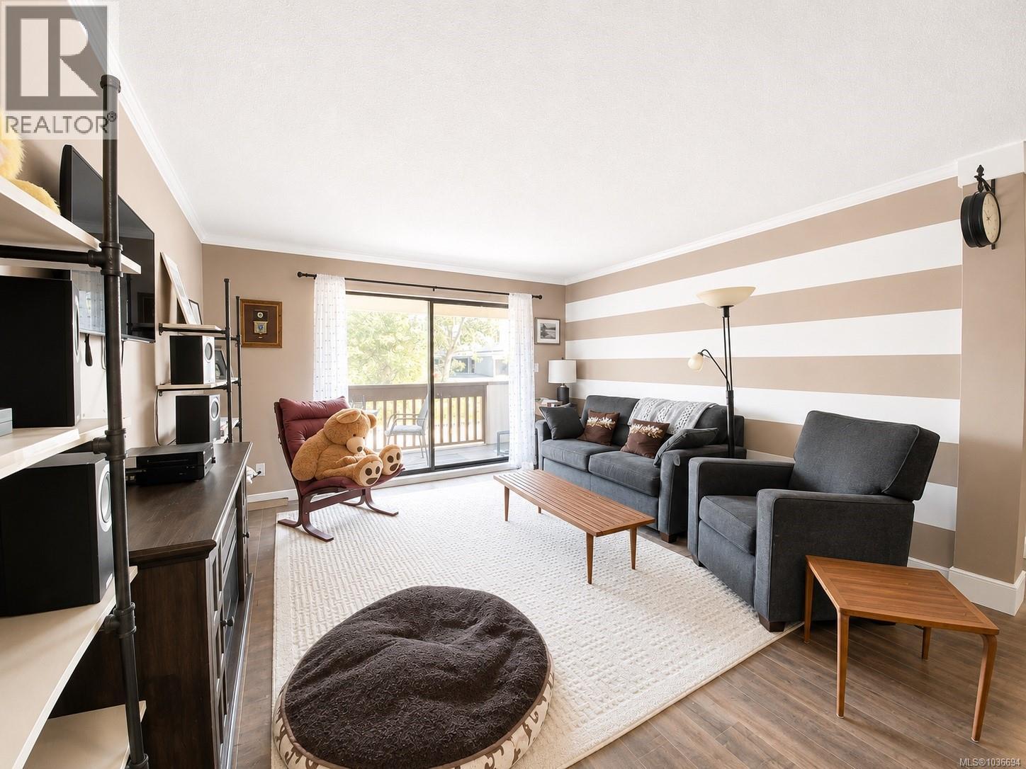 #410 3277 Glasgow Ave - 4