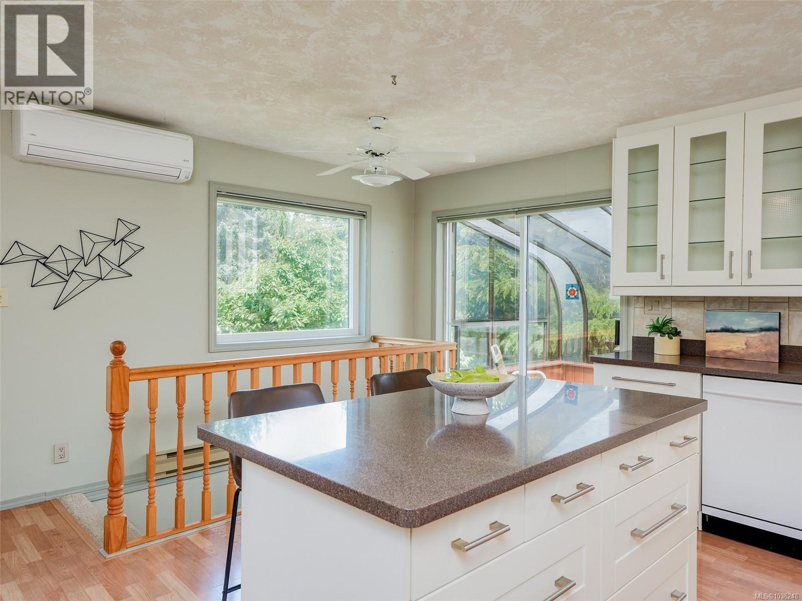  4905 Alamida Crescent, Saanich