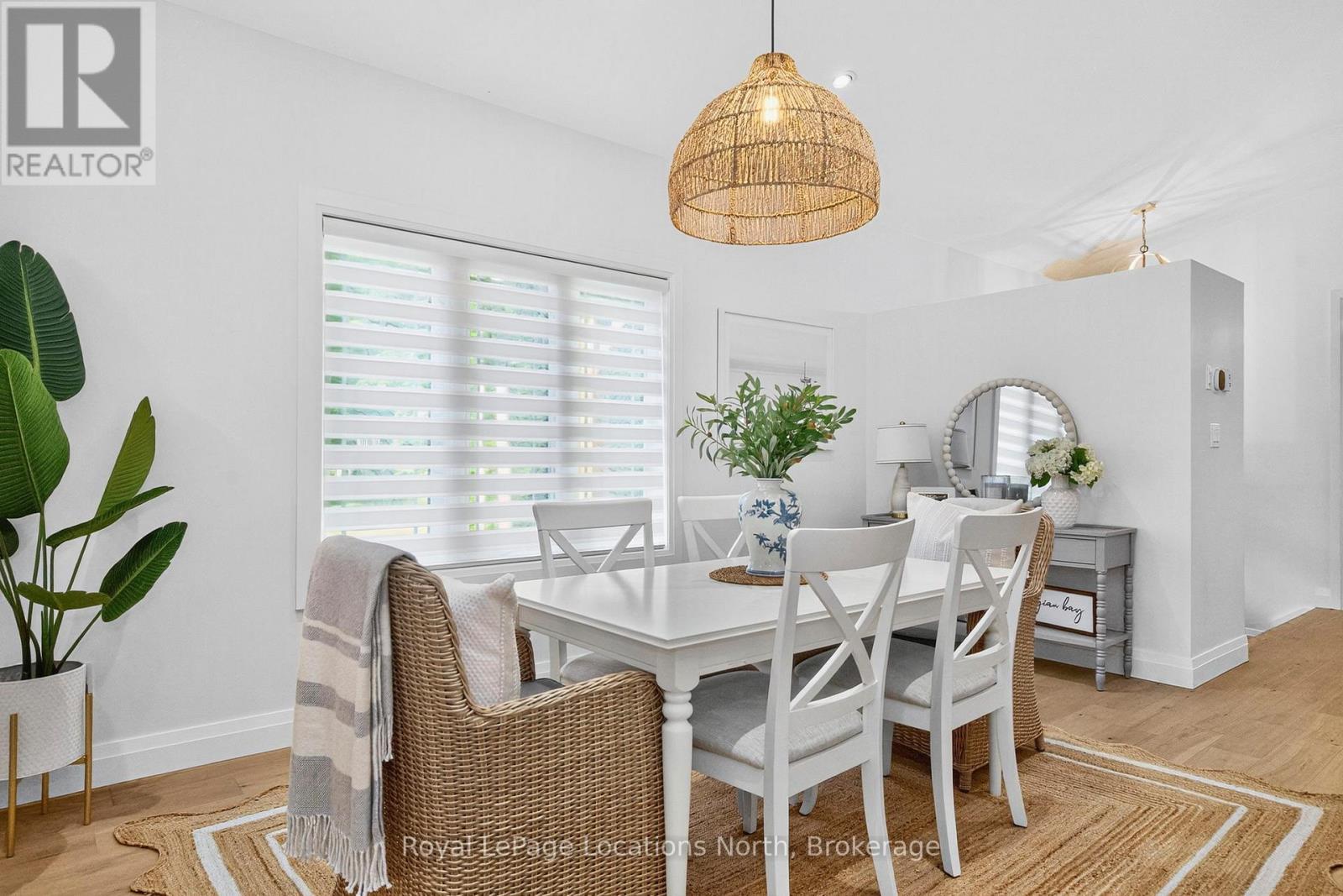15 PINECONE AVENUE - 17