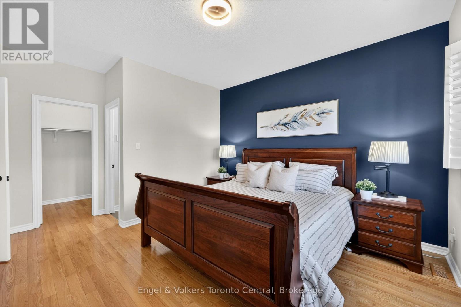 48 ORIOLE CRESCENT - 20