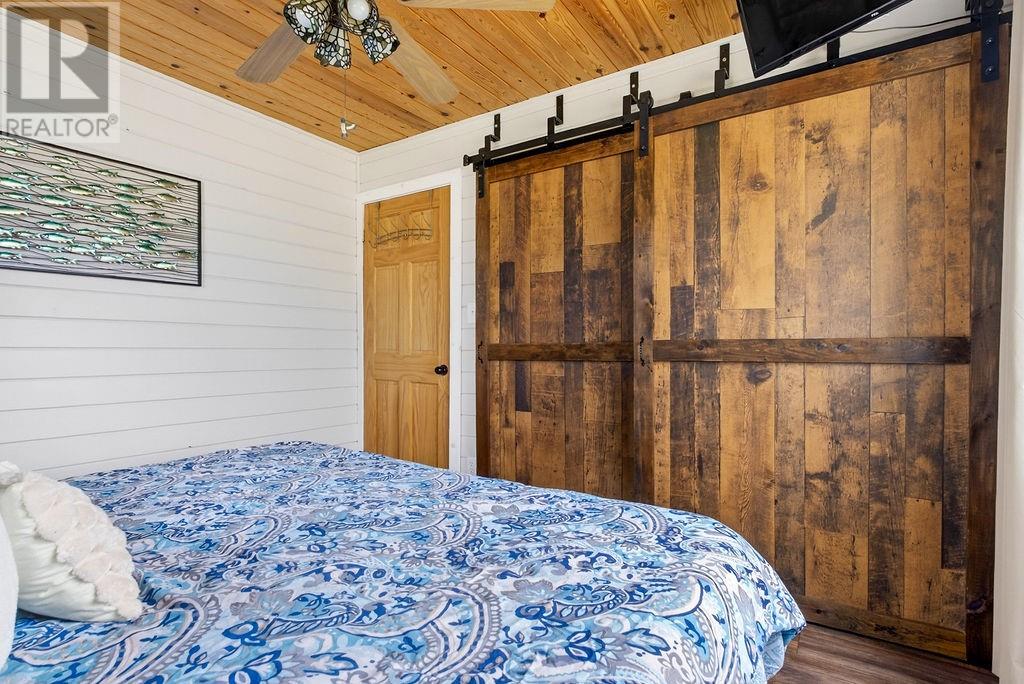 4 Bugg Lake Road - 14