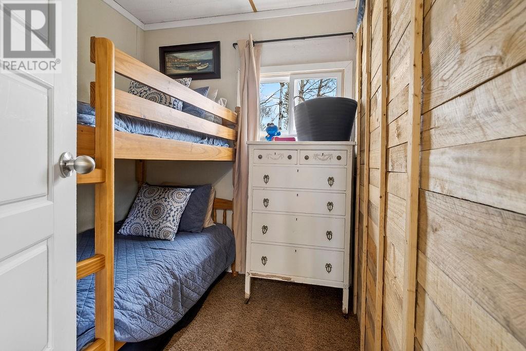 4 Bugg Lake Road - 29