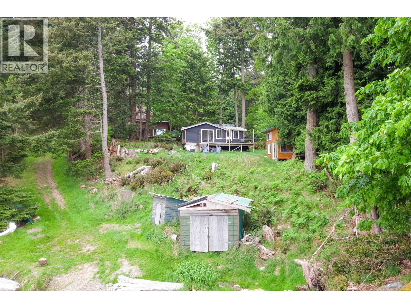 715 BOWEN VIEW ROAD, Gambier Island