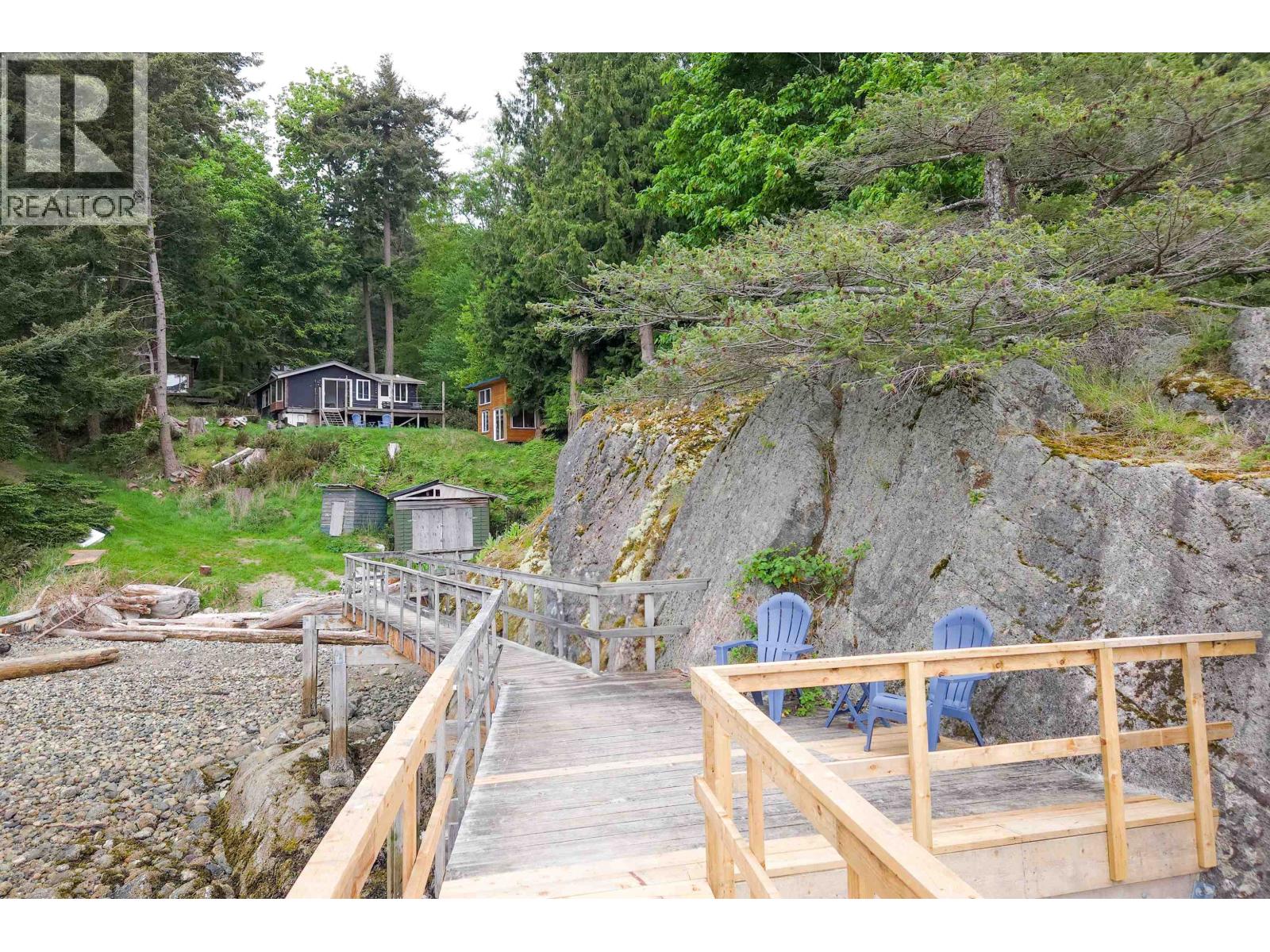 715 BOWEN VIEW ROAD, Gambier Island