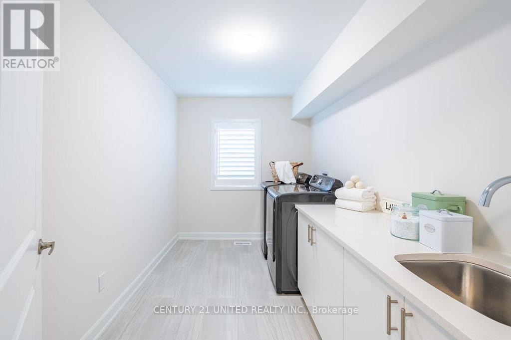 531 CLAYTON AVENUE - 22