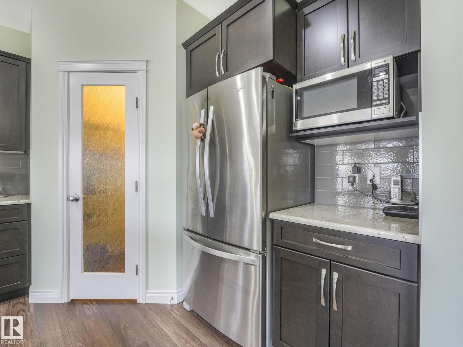 14227 138 ST NW NW - 22
