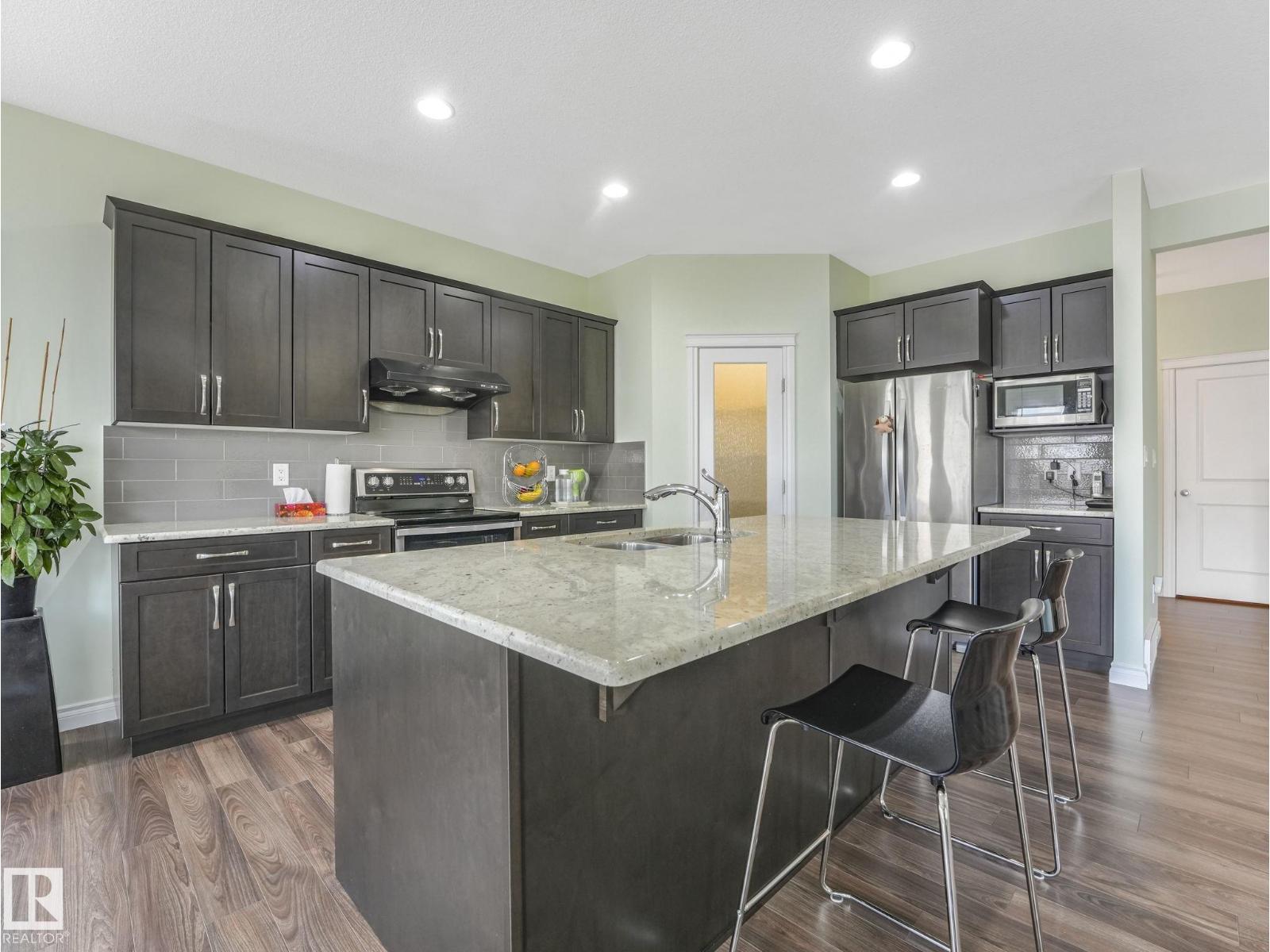 14227 138 ST NW NW, Edmonton