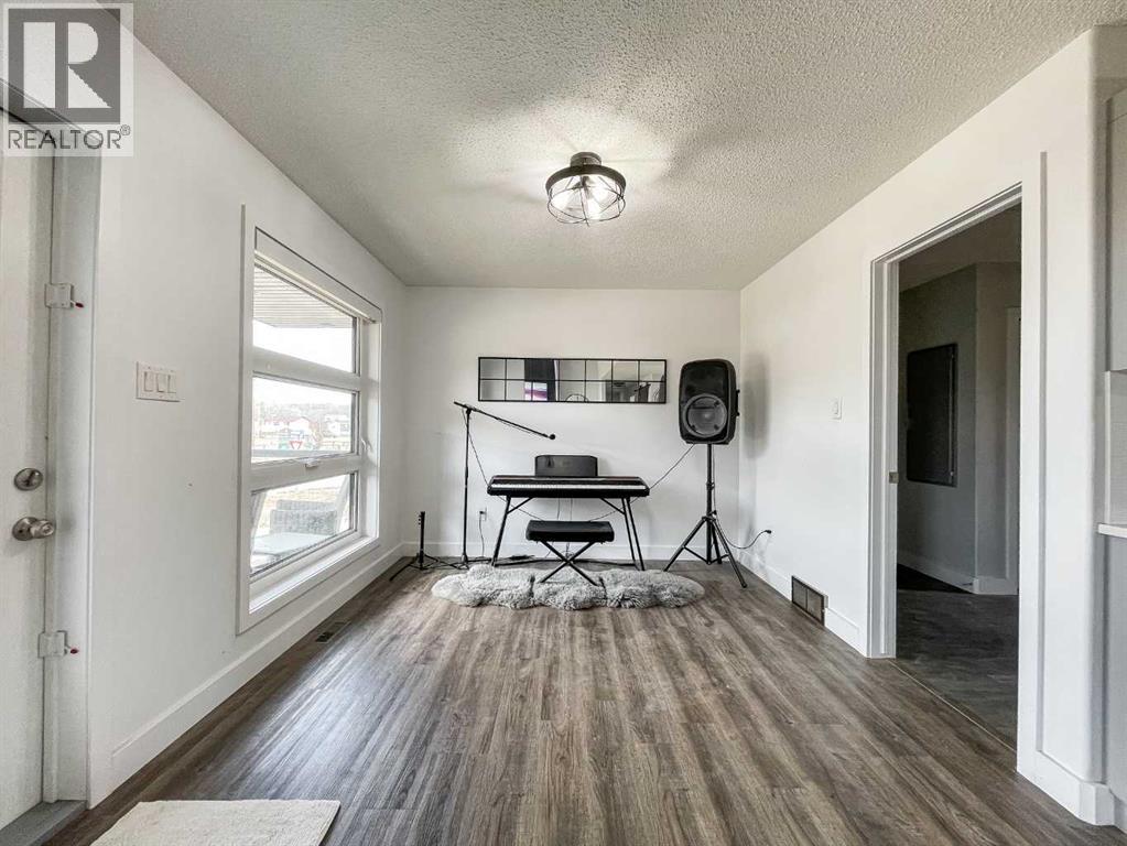 7313 Hughes Avenue, Fort McMurray