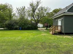 203 Maillard (1st St S) Street, Ste Rose Du Lac, MB R0L1S0 Photo 37