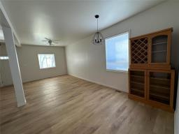 203 Maillard (1st St S) Street, Ste Rose Du Lac, MB R0L1S0 Photo 20