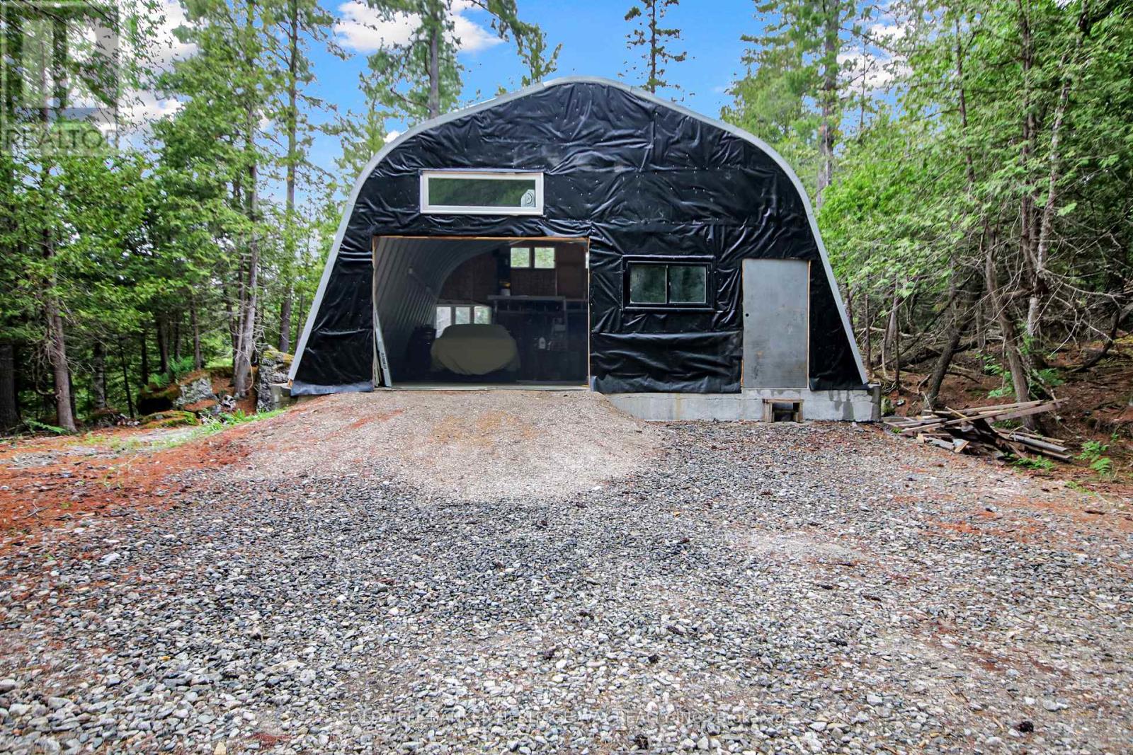 828 ASHBY ROAD - 32
