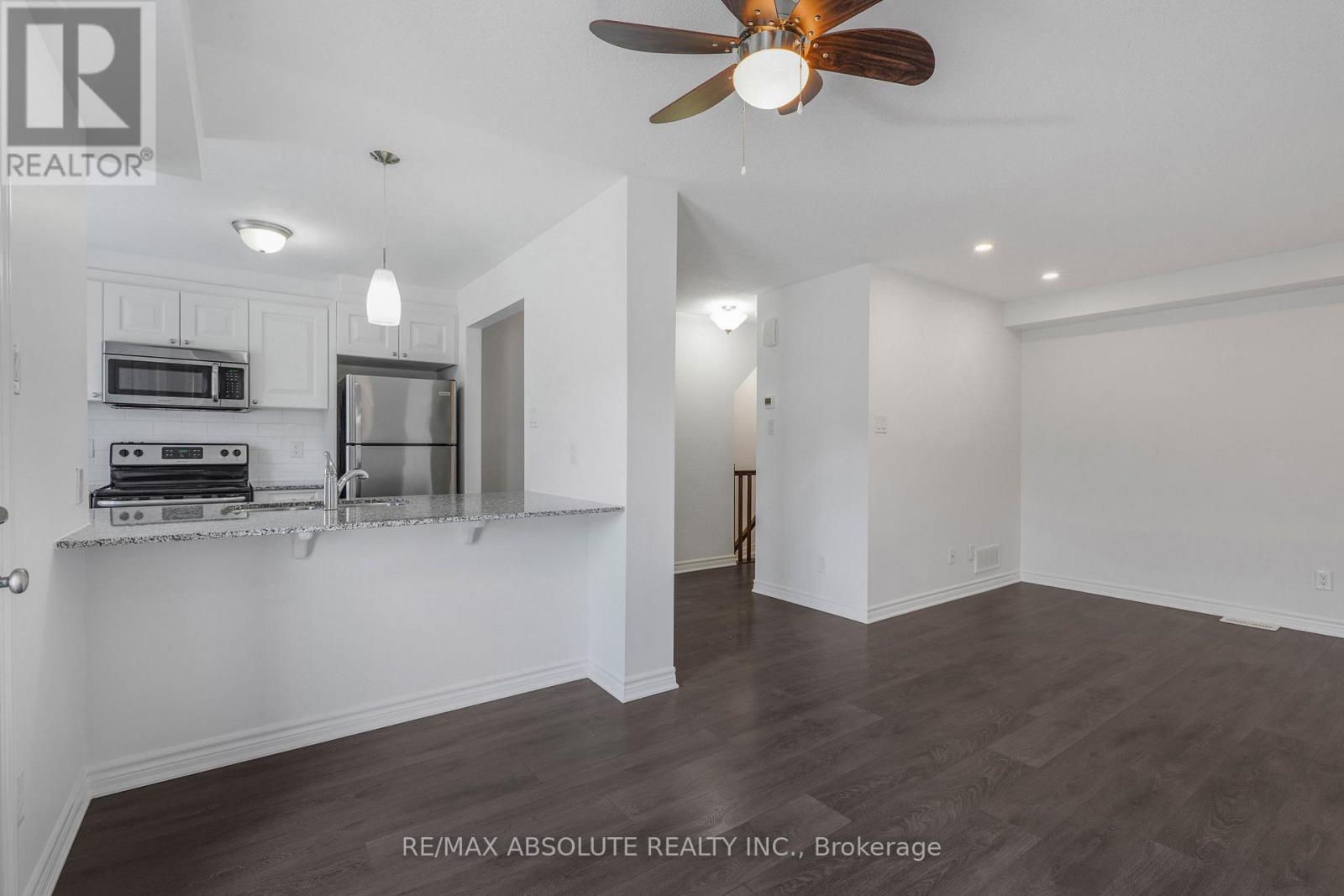 121 HELENIUM LANE - 10