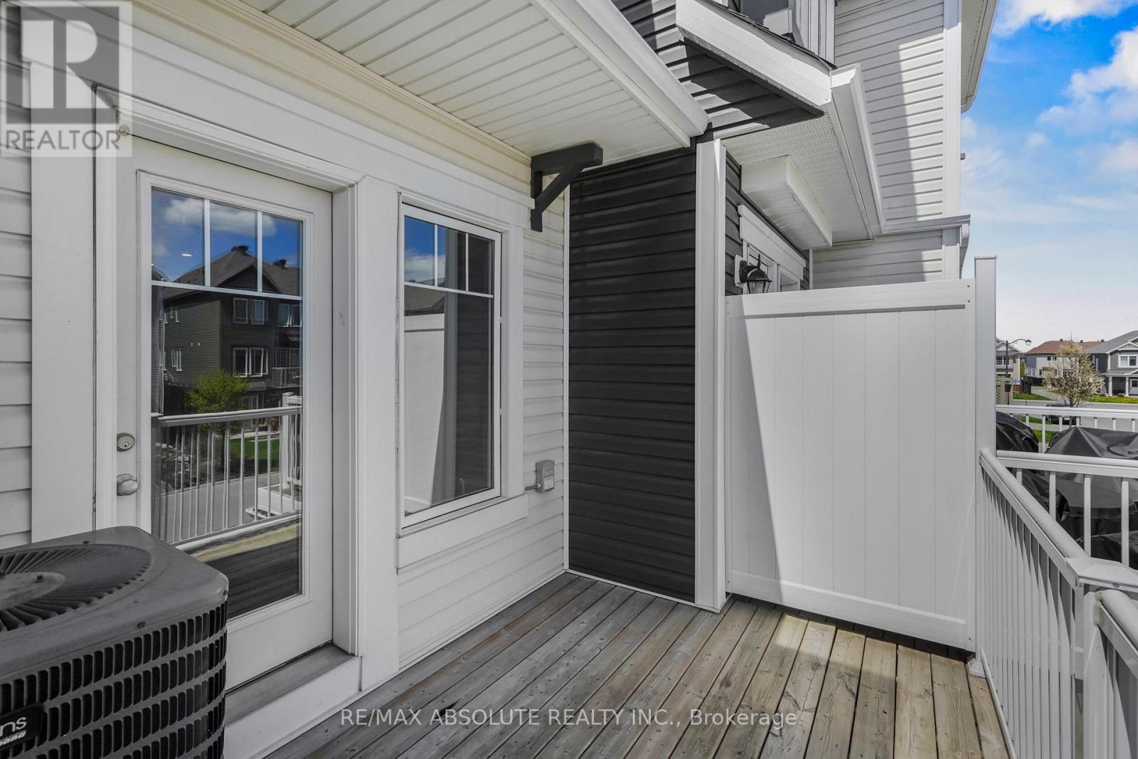 121 HELENIUM LANE - 22