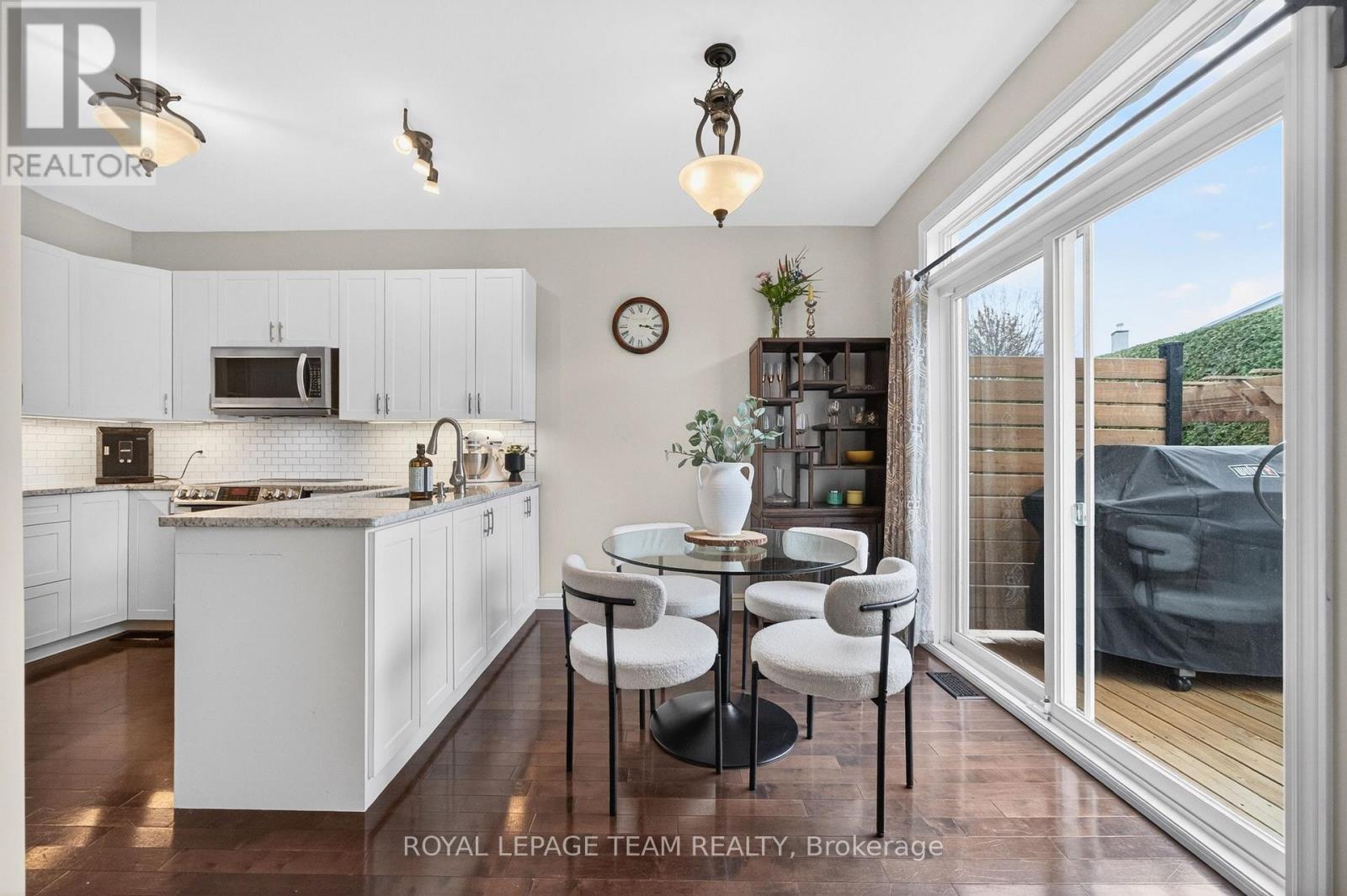 29 MATTAWA CRESCENT - 18